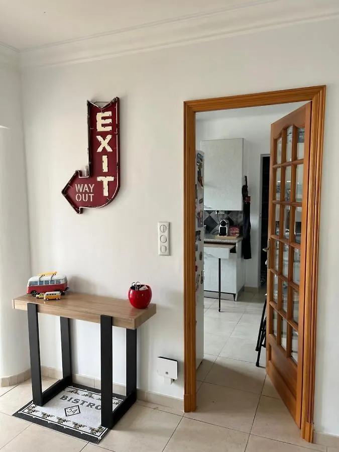 Villa Victoire Au Coeur De La Provence Venelles 0*,  Γαλλία